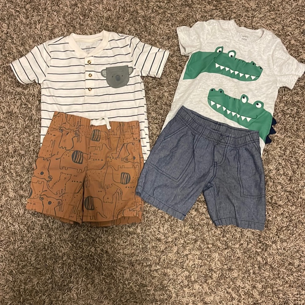 2 sets of Carter’s 3t boys short sets